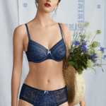 Lingerie bleue royal